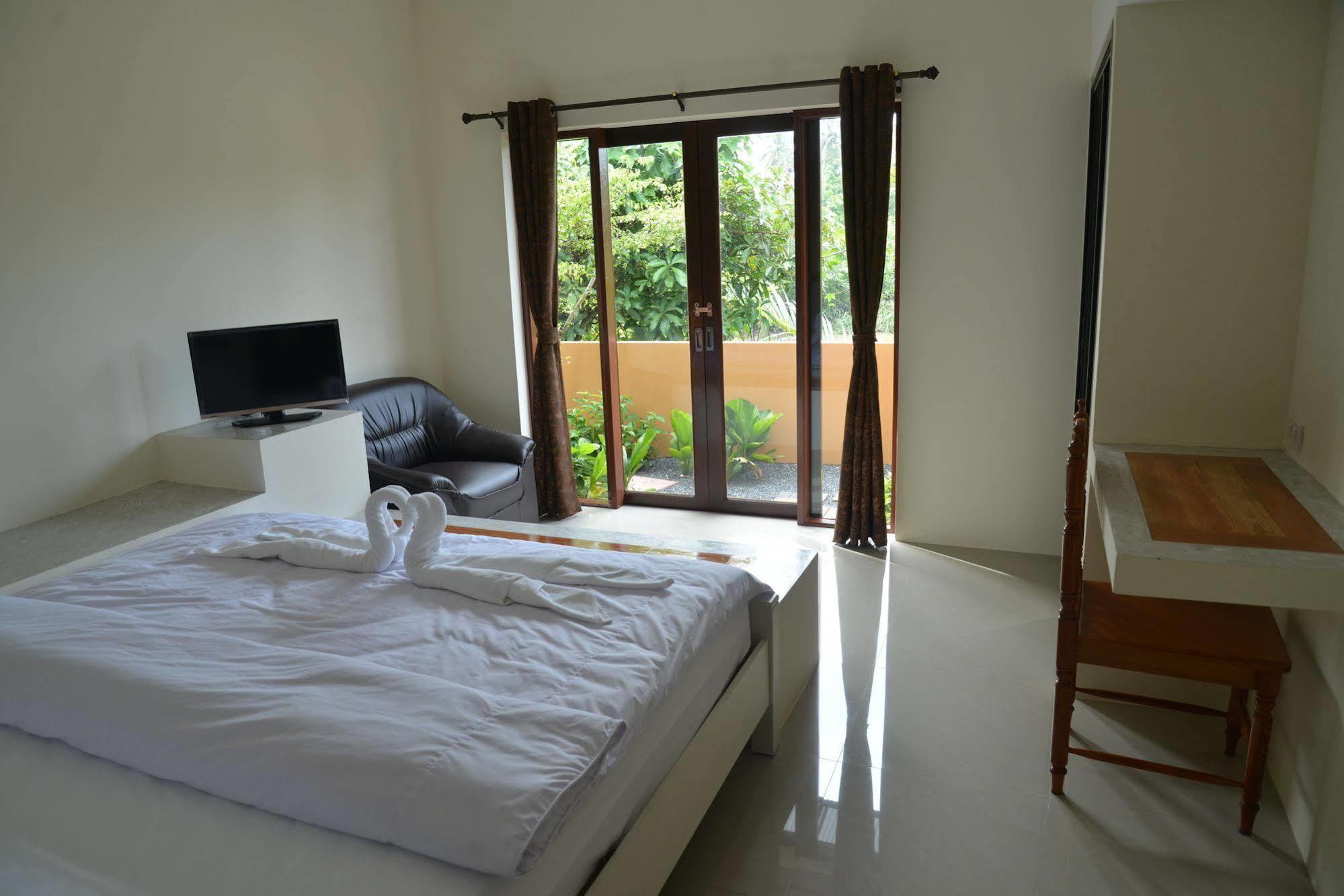 Sucholtee Resort Сурат Тхани Екстериор снимка