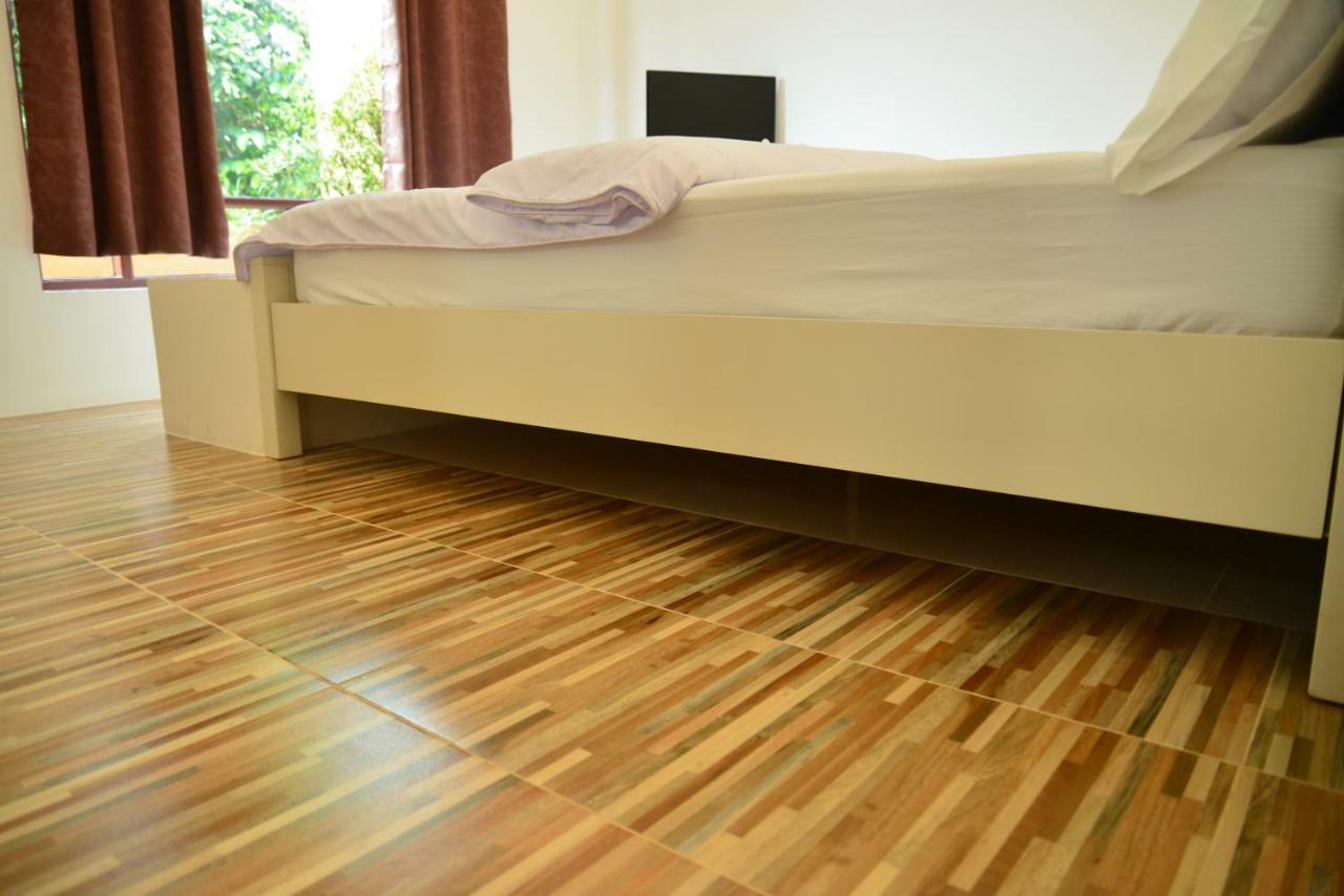 Sucholtee Resort Сурат Тхани Екстериор снимка
